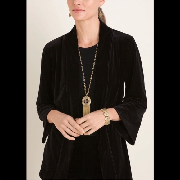 Chicos Travelers Collection Reversible Black To Red Velvet Floral Jacket NWT - Picture 3 of 11